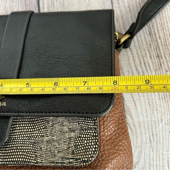 FOSSIL Multi Color Crossbody Purse - Picture 5 of 8